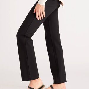 Quince Black Ultra-Stretch Ponte Straight Leg Pants medium, 28” inseam
